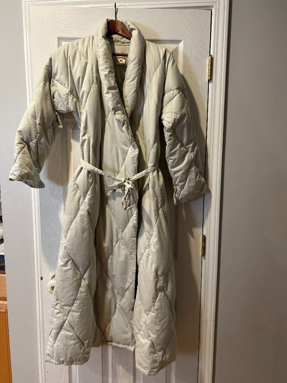 Warm Things Down Robe, Size Small, Light Green Mint